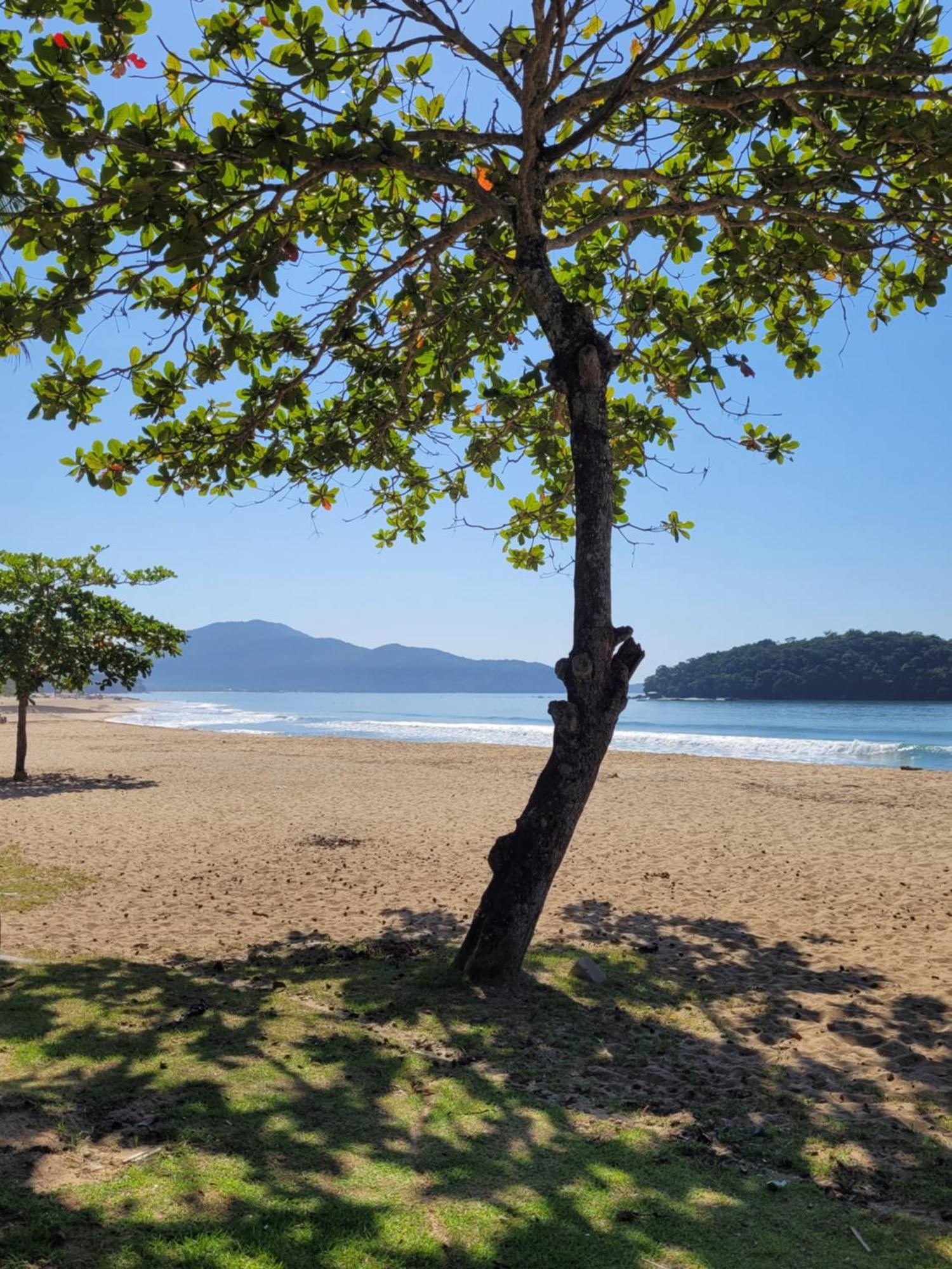 A Ver O Mar Suites Cocanha Caraguatatuba Exteriör bild